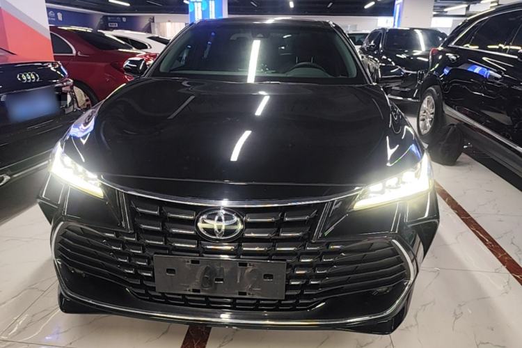 Used Toyota Avalon 2023 2.0L Luxury Edition Front