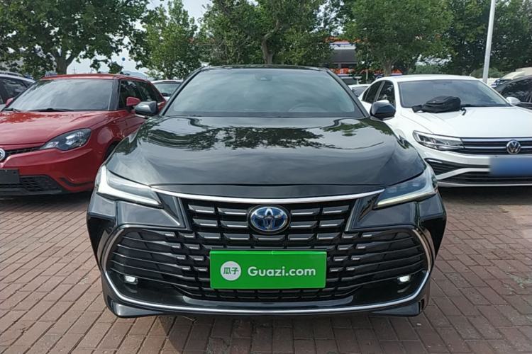 Used Toyota Avalon 2023 Dual-Engine 2.5L Luxury Edition Front