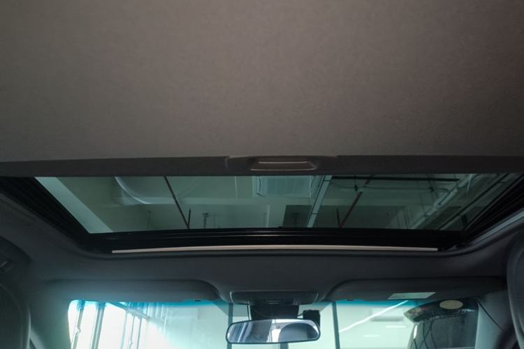 Used Toyota Avalon 2023 2.5L Luxury Edition Headliner