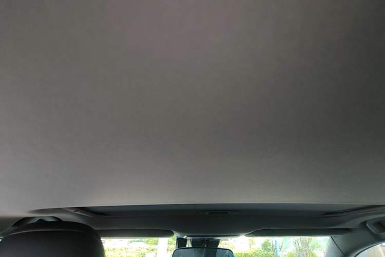 Used Toyota Avalon 2023 2.5L Luxury Edition Headliner