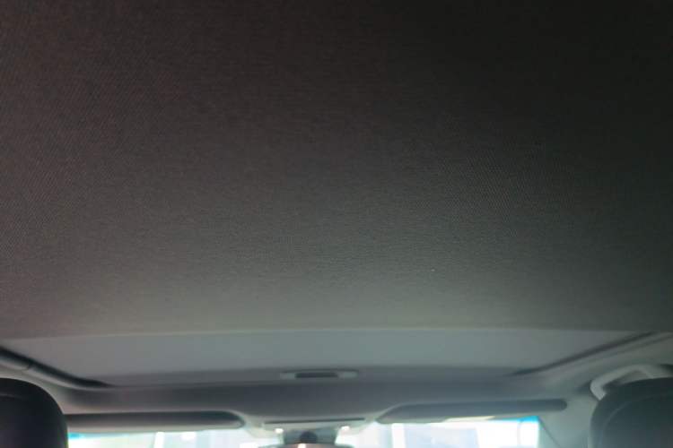 Used Toyota Avalon 2023 2.0L Premium Edition Headliner
