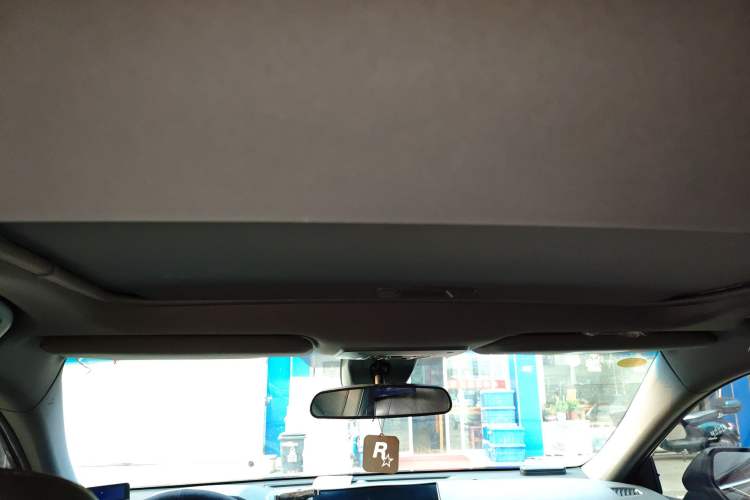Used Toyota Avalon 2023 2.5L Luxury Edition Headliner