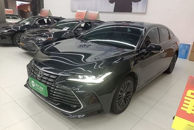 Used Toyota Avalon 2023 2.0L XLE Deluxe Edition
