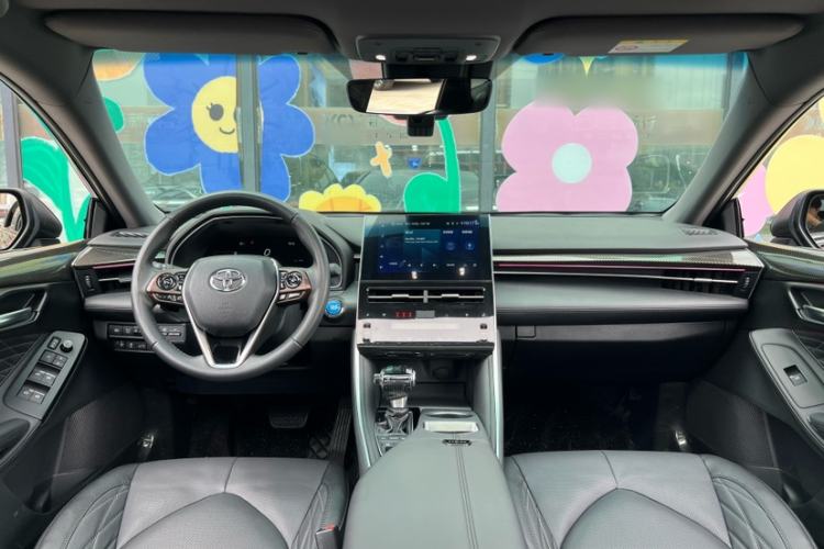 Used Toyota Avalon 2023 2.5L Touring Premium Edition Interior 1