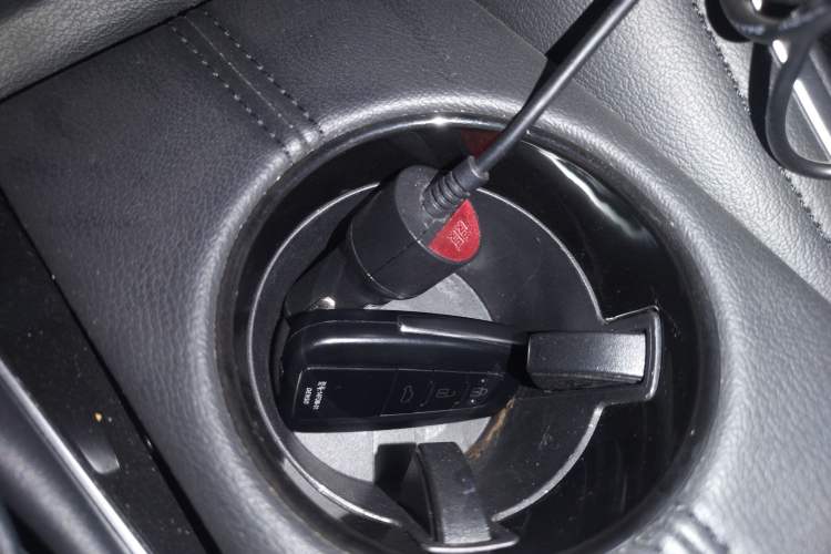 Used Toyota Avalon 2023 Dual-Motor 2.5L Progressive Edition Interior 1