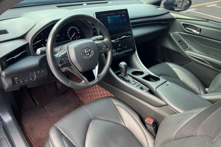 Used Toyota Avalon 2023 2.0L Luxury Edition Interior 3
