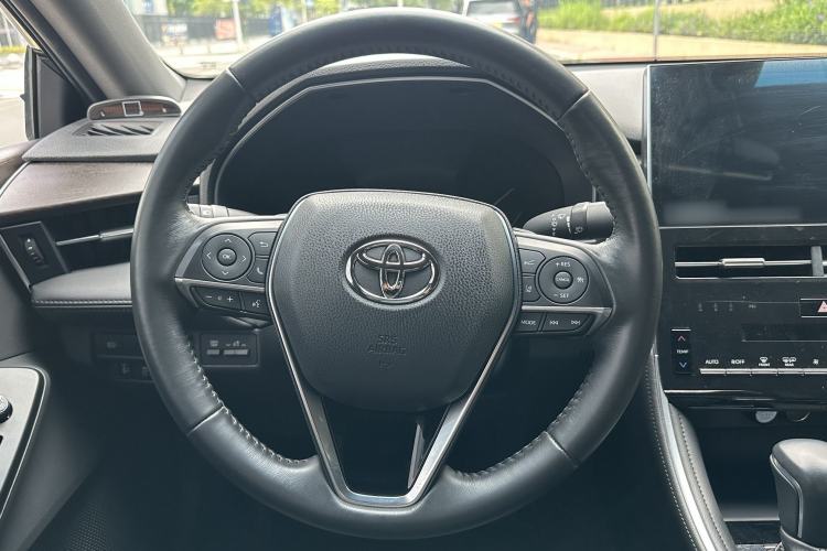 Used Toyota Avalon 2023 2.5L Luxury Edition Interior 3