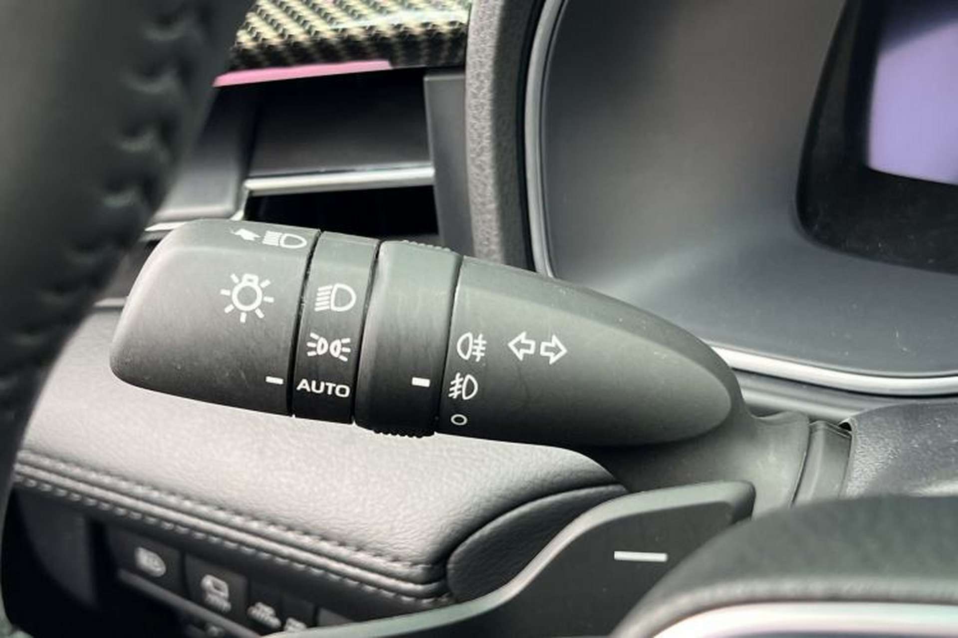Used Toyota Avalon 2023 2.5L Touring Premium Edition Interior 4