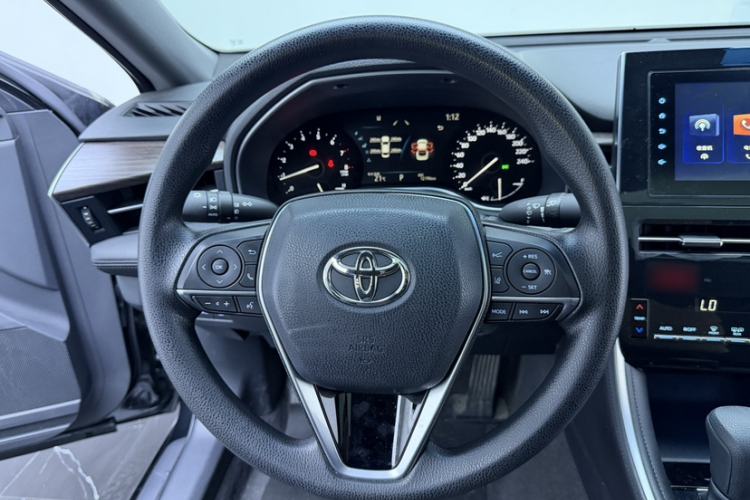 Used Toyota Avalon 2023 2.0L Progressive Edition Interior 4