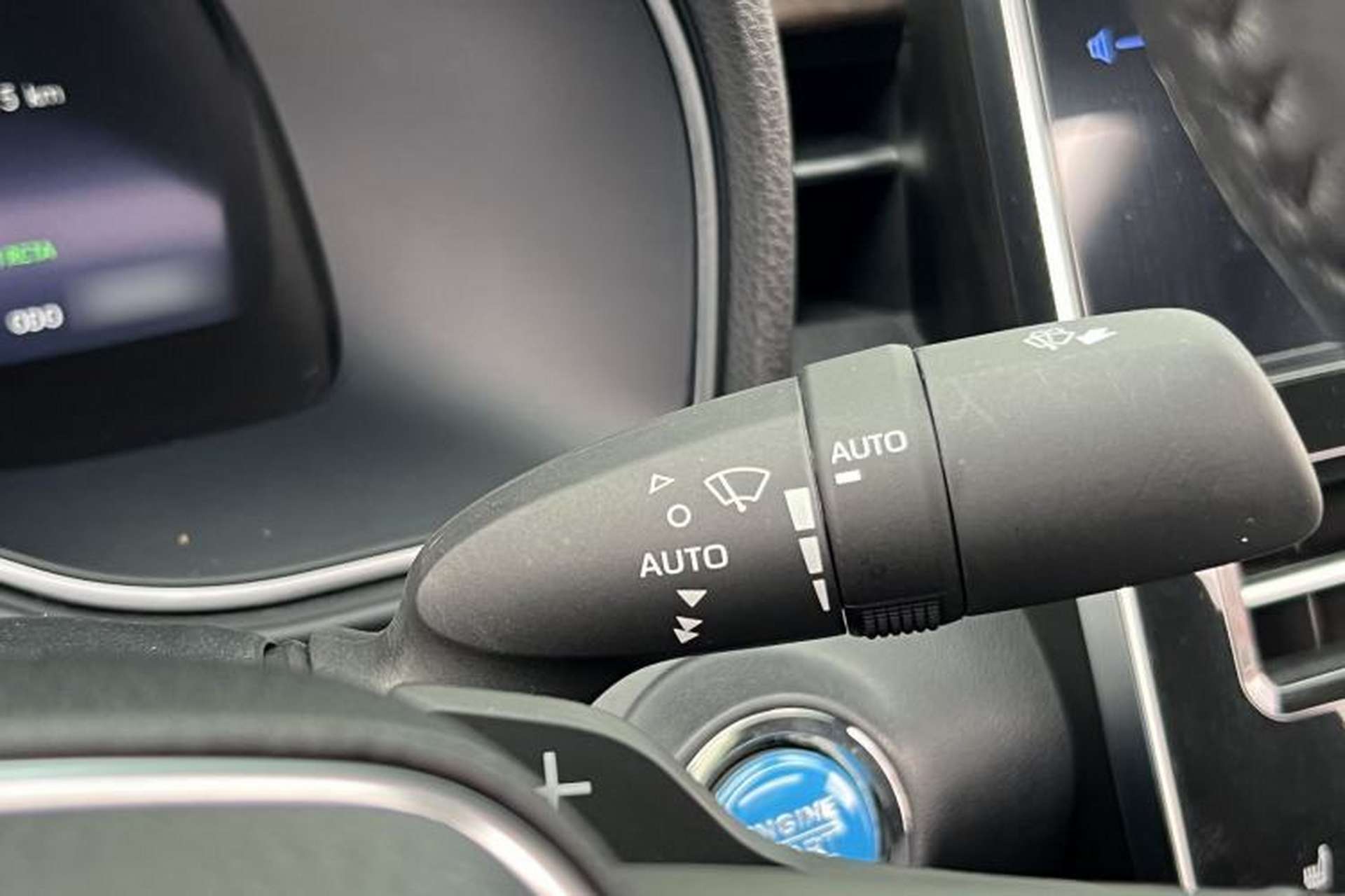 Used Toyota Avalon 2023 2.5L Touring Premium Edition Interior 5