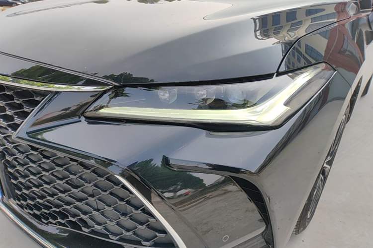Used Toyota Avalon 2023 2.5L Luxury Edition Left Front Headlight