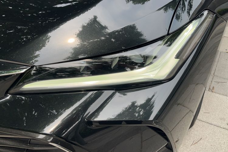 Used Toyota Avalon 2023 2.0L Progressive Edition Left Front Headlight