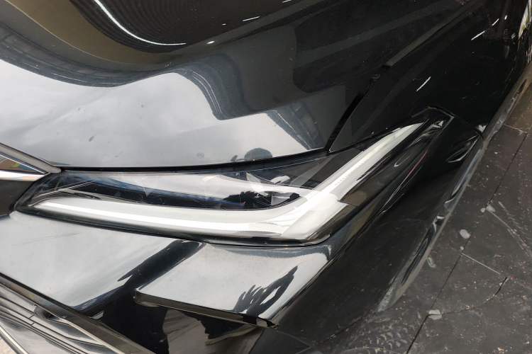 Used Toyota Avalon 2023 2.0L Premium Edition Left Front Headlight