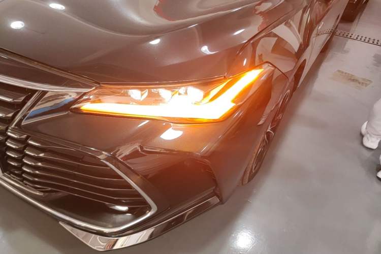 Used Toyota Avalon 2023 Dual-Engine 2.5L Luxury Edition Left Front Headlight