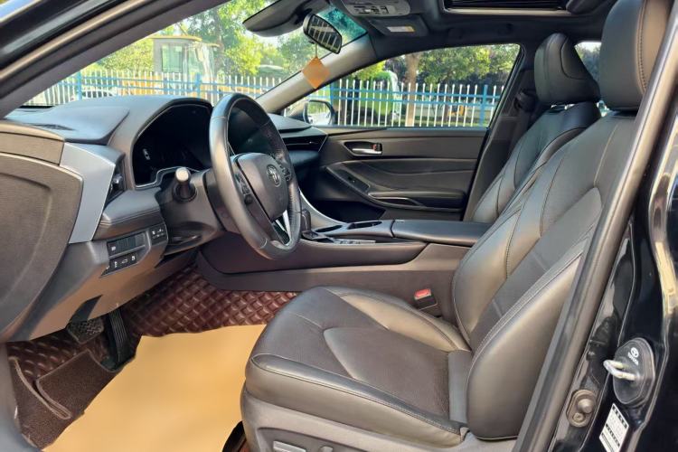 Used Toyota Avalon 2023 Dual-Engine 2.5L Luxury Edition Left Front Seat