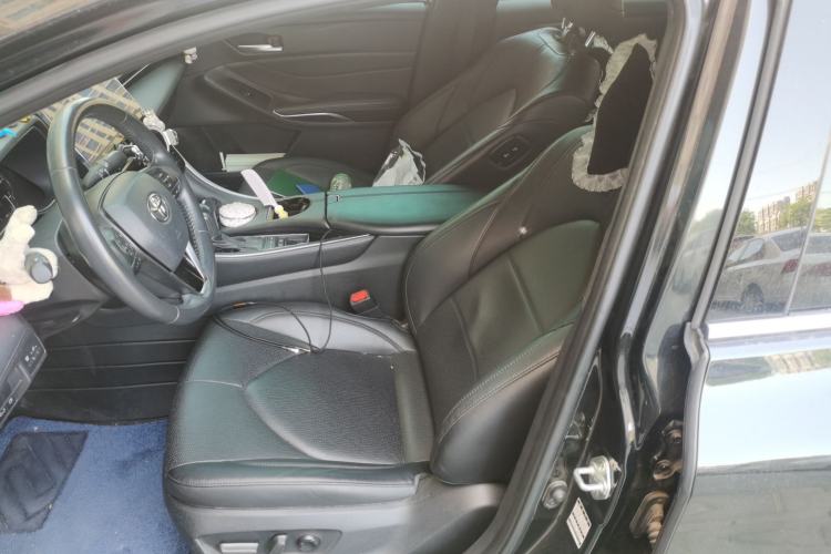 Used Toyota Avalon 2023 Dual-Engine 2.5L Luxury Edition Left Front Seat