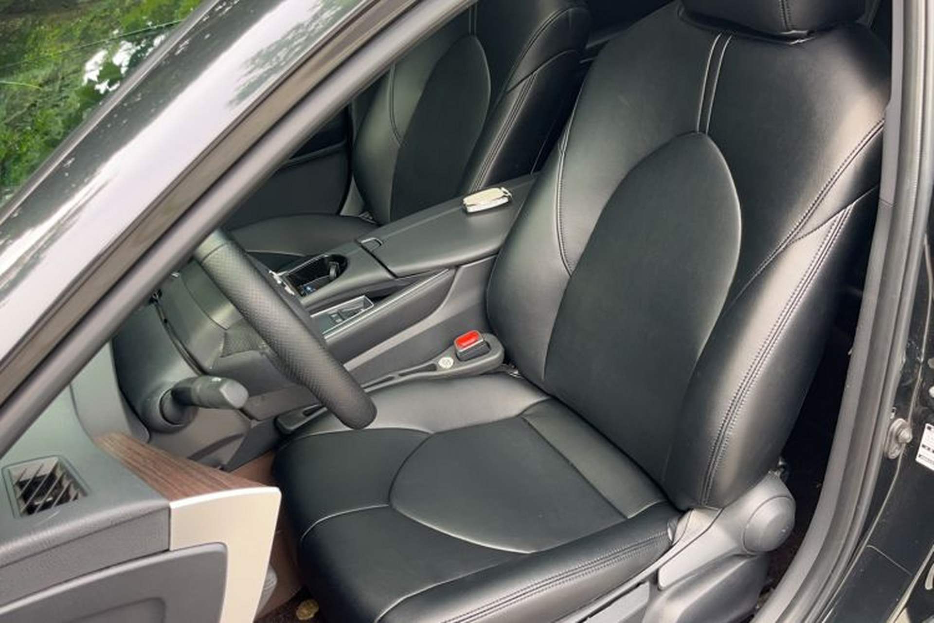 Used Toyota Avalon 2023 2.0L Progressive Edition Left Front Seat