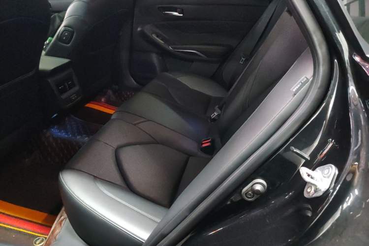 Used Toyota Avalon 2023 2.0L Luxury Edition Left Rear Seat