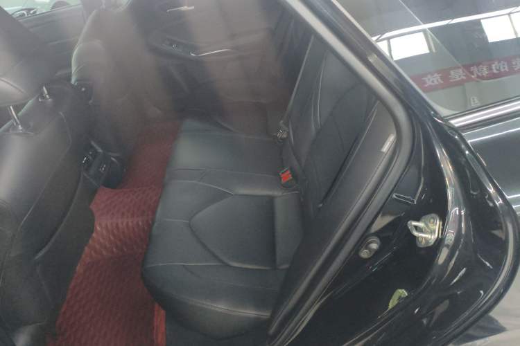 Used Toyota Avalon 2023 2.0L Luxury Edition Left Rear Seat