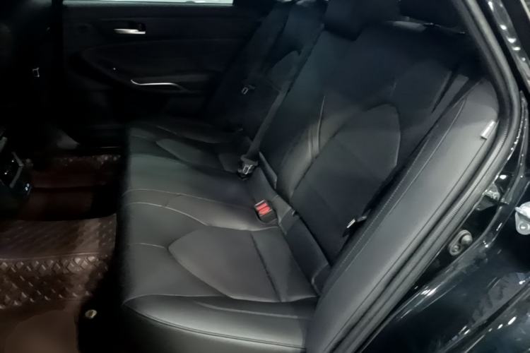 Used Toyota Avalon 2023 2.0L Premium Edition Left Rear Seat