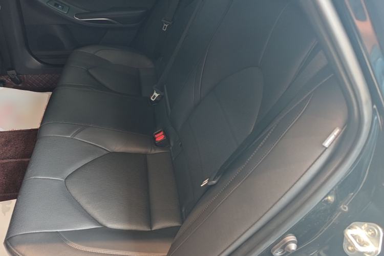 Used Toyota Avalon 2023 2.5L Luxury Edition Left Rear Seat