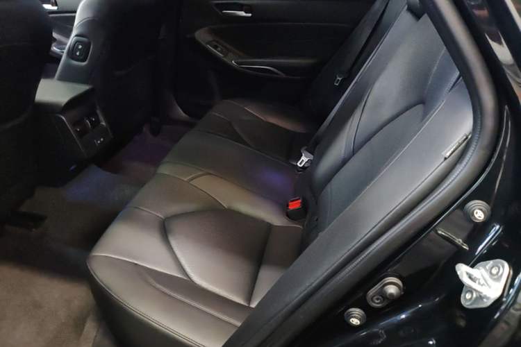 Used Toyota Avalon 2023 2.0L Premium Edition Left Rear Seat