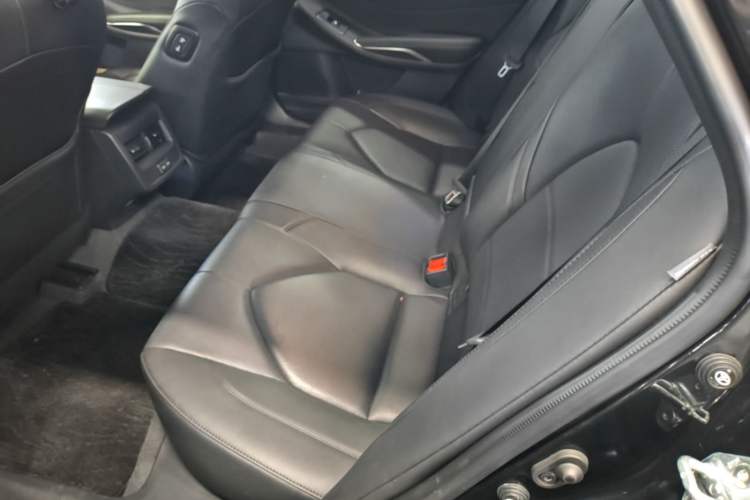 Used Toyota Avalon 2023 2.0L Luxury Edition Left Rear Seat