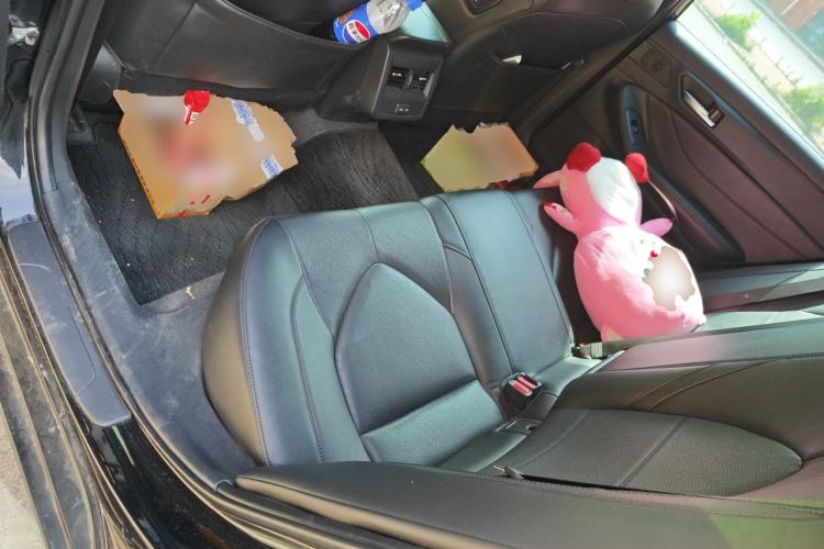 Used Toyota Avalon 2023 2.0L Luxury Edition Left Rear Seat