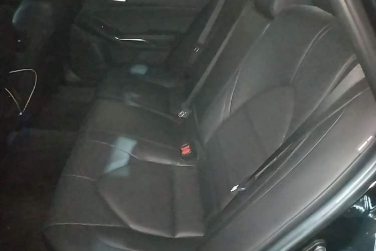 Used Toyota Avalon 2023 2.0L Premium Edition Left Rear Seat