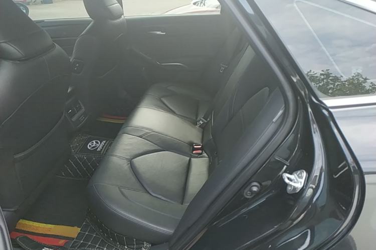 Used Toyota Avalon 2023 Dual-Engine 2.5L Luxury Edition Left Rear Seat