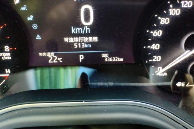 Used Toyota Avalon 2023 2.0L Luxury Edition Odometer Close Up