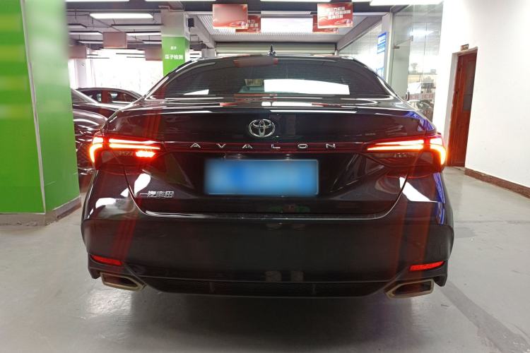 Used Toyota Avalon 2023 2.0L Premium Edition Rear