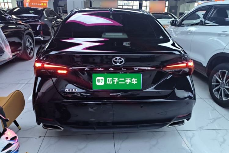 Used Toyota Avalon 2023 2.0L Luxury Edition Rear