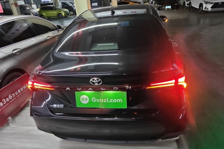 Used Toyota Avalon 2023 2.0L Luxury Edition Rear