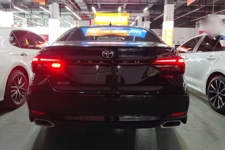 Used Toyota Avalon 2023 2.0L Luxury Edition Rear