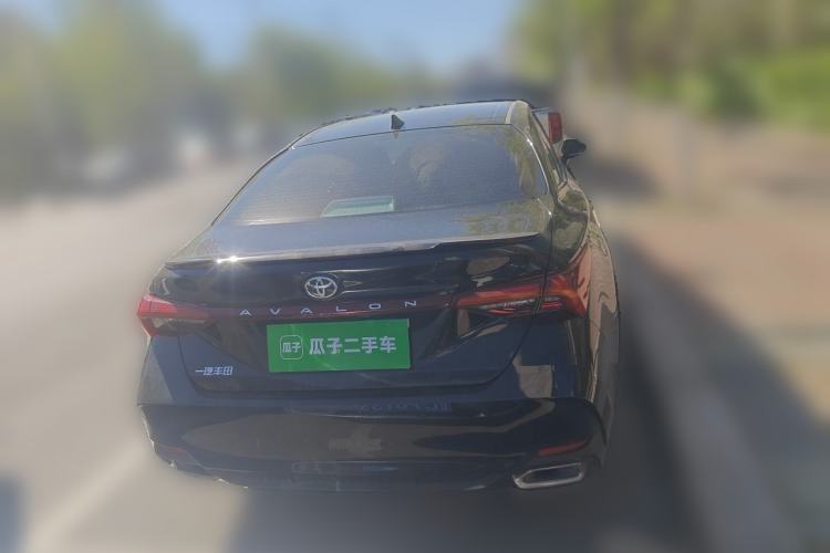 Used Toyota Avalon 2023 2.5L Luxury Edition Rear