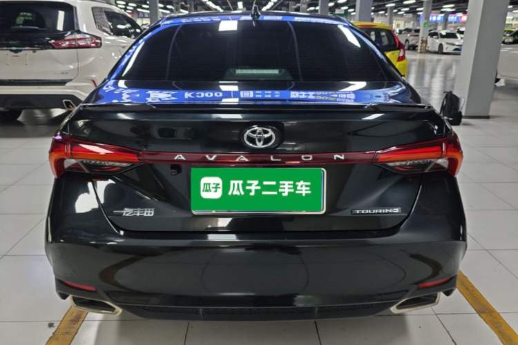 Used Toyota Avalon 2023 2.5L Touring Premium Edition Rear