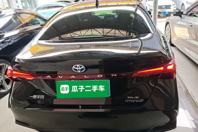 Used Toyota Avalon 2023 Dual-Motor 2.5L XLE Prestige Edition Rear