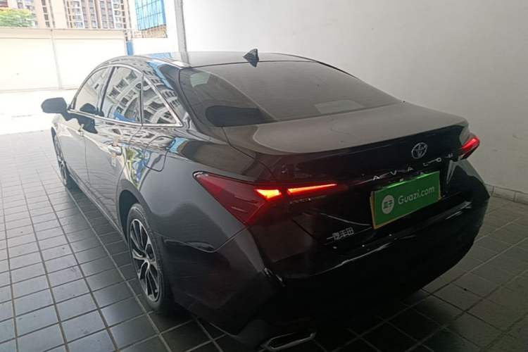 Used Toyota Avalon 2023 2.0L Luxury Edition Rear Left 45 Deg