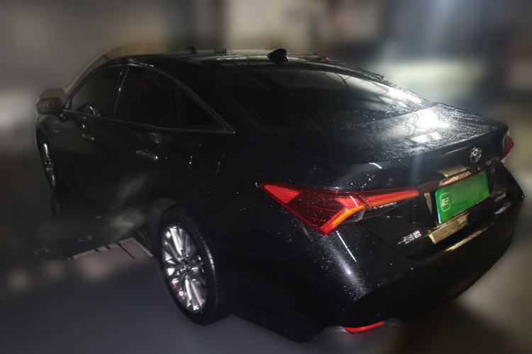 Used Toyota Avalon 2023 Dual-Motor 2.5L XLE Prestige Edition Rear Left 45 Deg