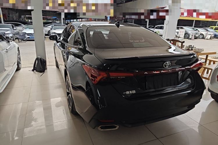 Used Toyota Avalon 2023 2.5L Luxury Edition Rear Left 45 Deg