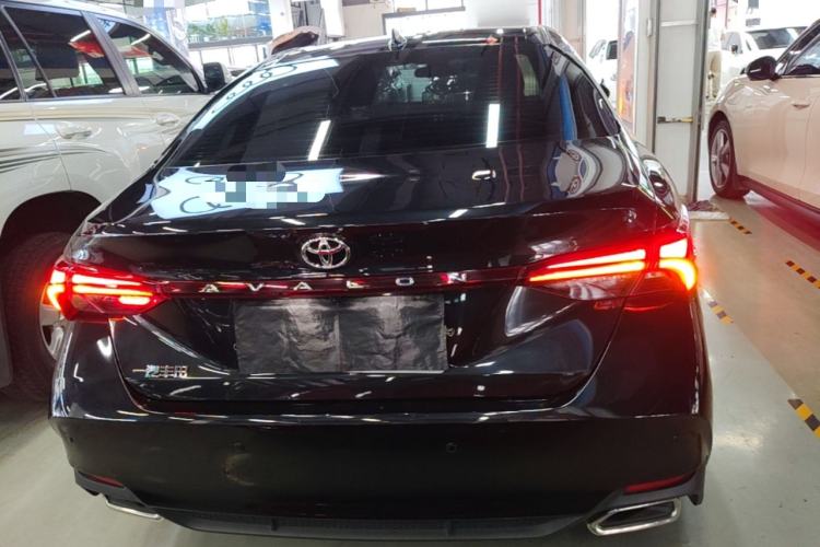Used Toyota Avalon 2023 2.0L Premium Edition Rear