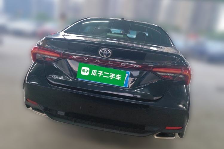 Used Toyota Avalon 2023 2.0L Luxury Edition Rear