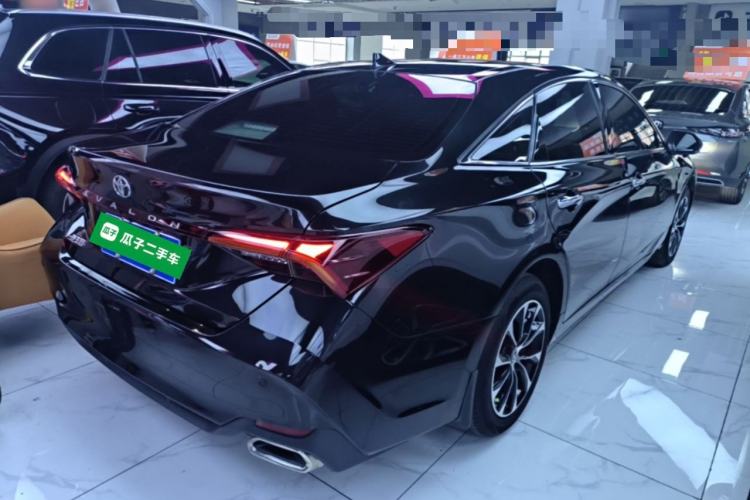 Used Toyota Avalon 2023 2.0L Luxury Edition Rear Right 45 Deg