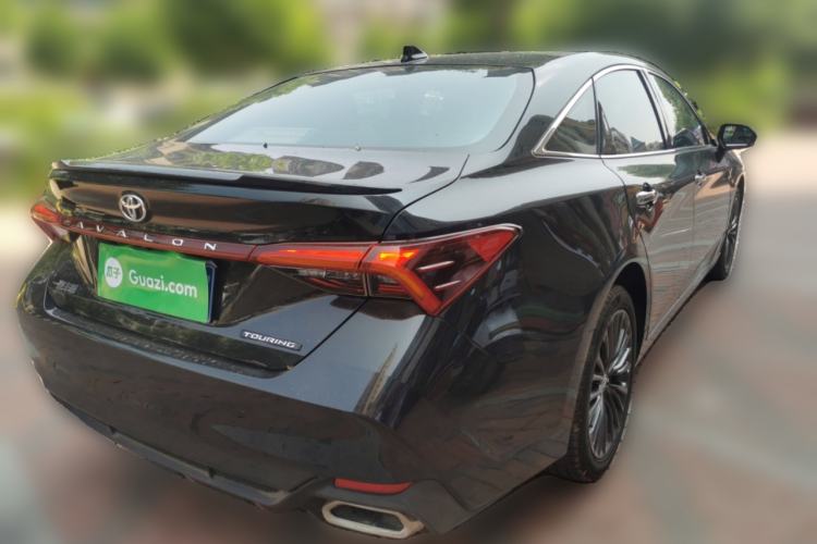 Used Toyota Avalon 2023 2.5L Touring Premium Edition Rear Right 45 Deg
