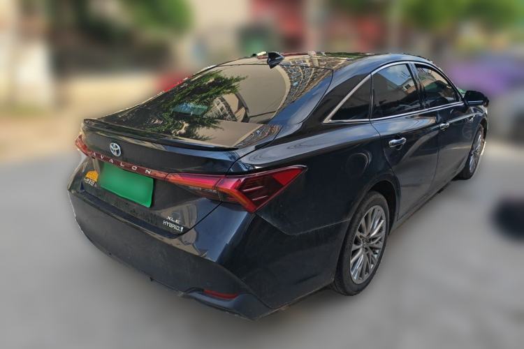 Used Toyota Avalon 2023 Dual-Motor 2.5L XLE Prestige Edition Rear Right 45 Deg