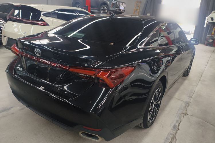 Used Toyota Avalon 2023 2.0L Luxury Edition Rear Right 45 Deg