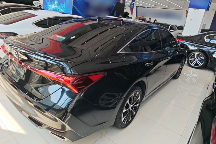 Used Toyota Avalon 2023 2.5L Luxury Edition Rear Right 45 Deg