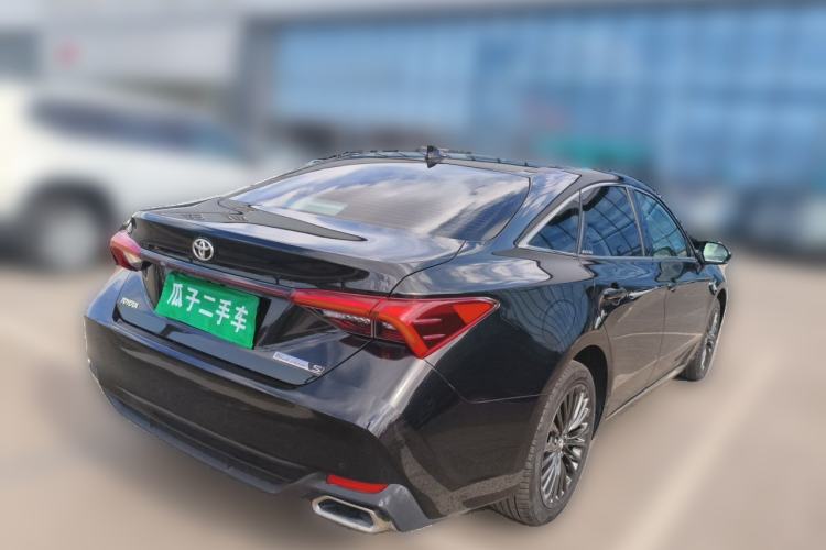 Used Toyota Avalon 2023 2.0L XLE Deluxe Edition Rear Right 45 Deg