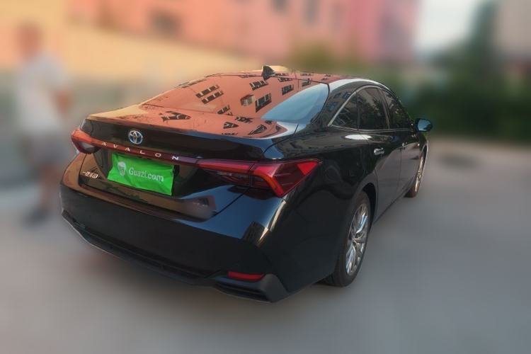 Used Toyota Avalon 2023 Dual-Motor 2.5L XLE Prestige Edition Rear Right 45 Deg